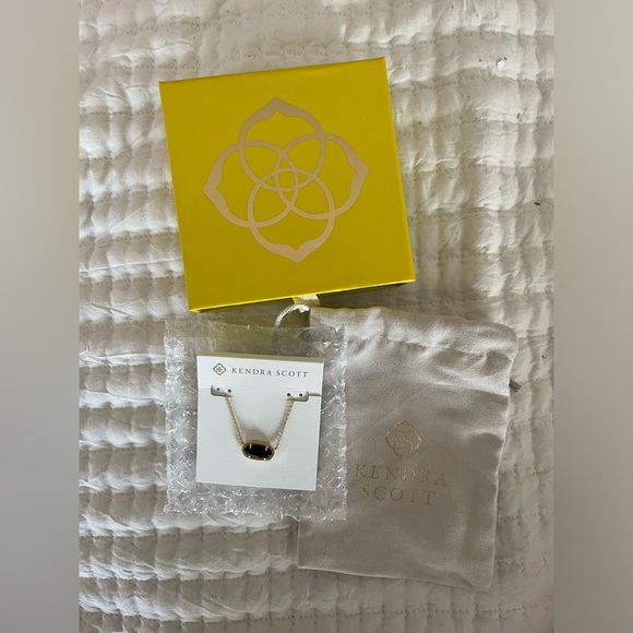 Kendra scott elisa pendant black NWT gold - Picture 1 of 4